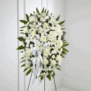 Exquisite Tribute Spray