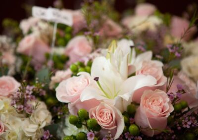 Floral arrangement at wedding from Cross Creek Florist.